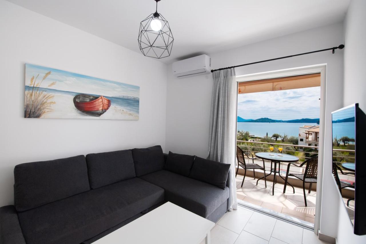 Mpm Apartment Perigiali Nydrí Eksteriør bilde
